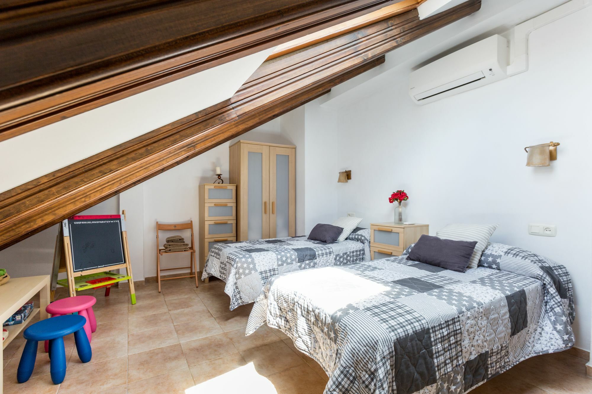 La Buhardilla De La Juderia Apartamento